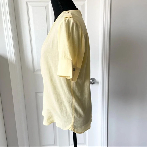 Chico’s Baby Yellow Soft Cotton V Neck Blouse - Picture 2 of 13